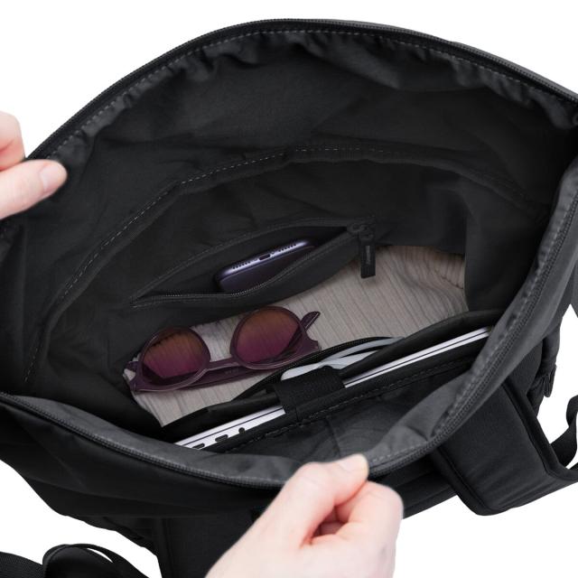 モンクレール 5M00002 M4202 715 (ライトデニム系) バッグ ショルダー