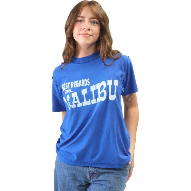 (取寄) レディース マリブ ポストカード T-シャツ - ウィメンズ Best Regards women Malibu Postcard T-Shirt - Women's  Blue