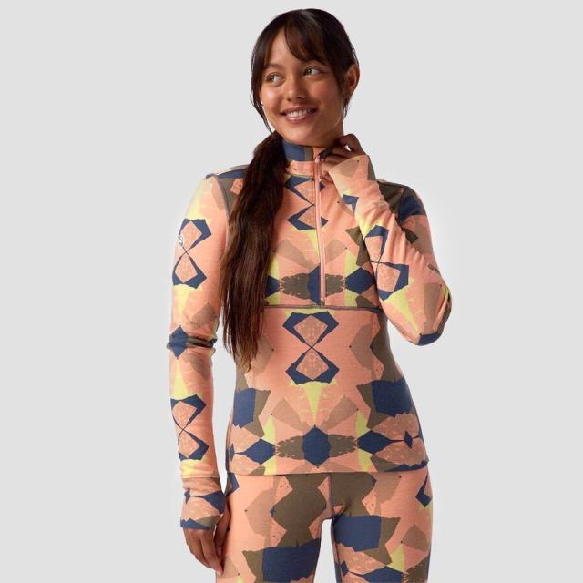 (取寄) バックカントリー レディース RWS メリノ ベースレイヤー— 1/4-ジップ トップ - ウィメンズ Backcountry women Cedars RWS Merino Mid-Wt Baselayer 1/4-Zip Top - Women's Peach Sky Geo Collage Print