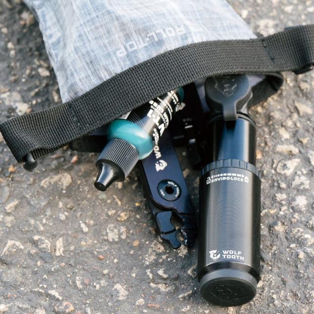 取寄) ウルフトゥースコンポーネンツ エンケース ポンプ 30 Wolf Tooth