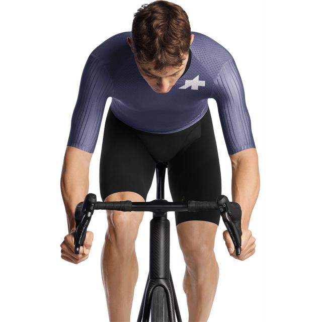 アソス Assos メンズ サイクル ジャージ Equipe R Spring Fall Jersey S11(BlackSeries) / 長袖 防風 フリース 秋 冬 アソスの世界観を表した限定ジャージ発売 | ダイアテック株式会社の