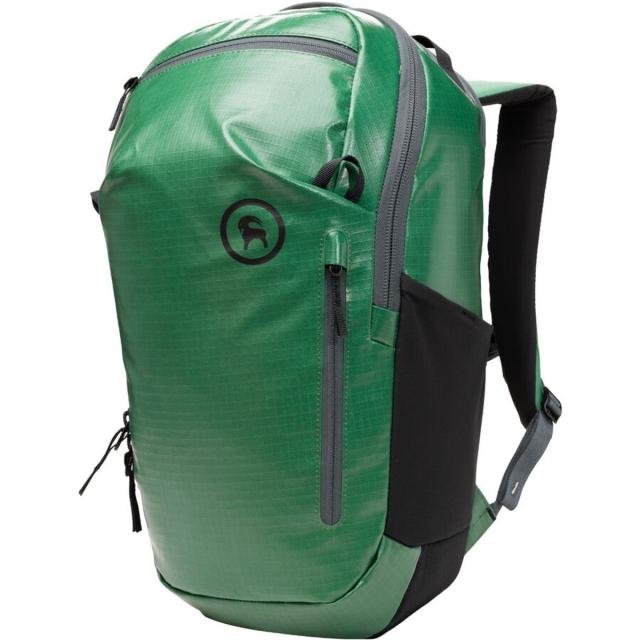 (取寄) バックカントリー ディスティネーション 20L バックパック Backcountry Destination 20L Backpack Gearhead Green