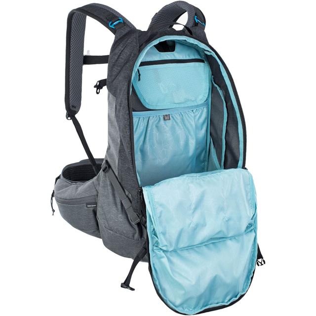 (取寄) イーボック トレイル プロ 26L プロテクター バックパック Evoc Trail Pro 26L Protector Backpack Carbon/Greyの通販は (取寄) イーボック トレイル プロ 26L プロテクター バックパック Evoc Trail Pro 26L Protector Backpack Carbon/Greyの通販は