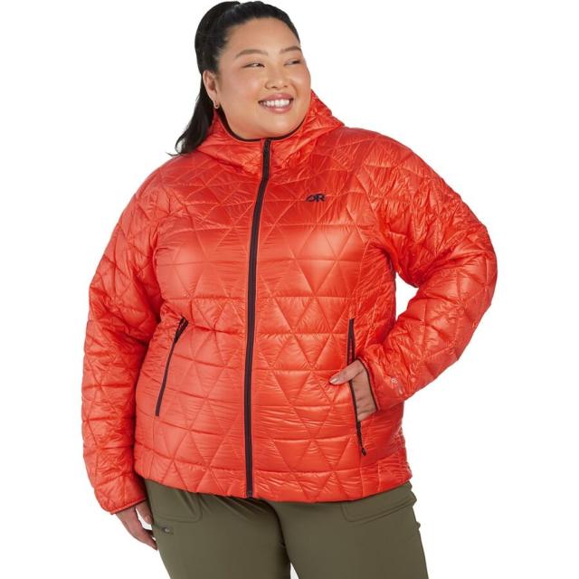 (取寄) アウトドア リサーチ レディース ヘリウム インサレーテッド フーデット プラス ジャケット - ウィメンズ Outdoor Research women Helium Insulated Hooded Plus Jacket - Women's Sunsetの通販は