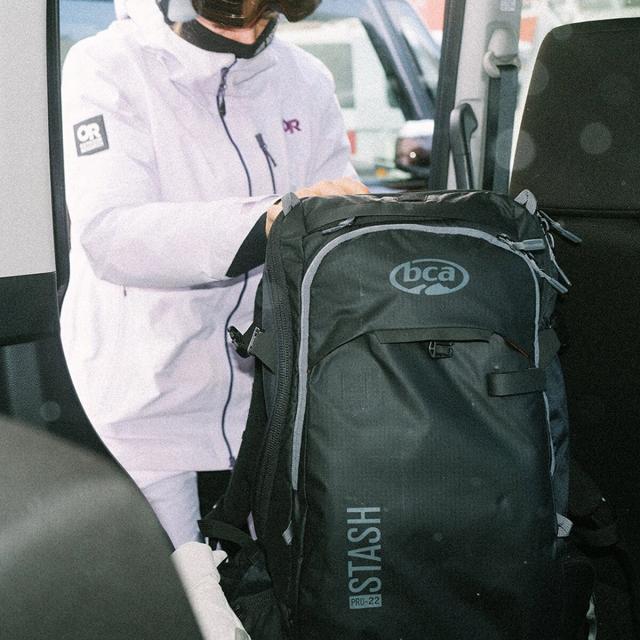 取寄) バックカントリーアクセス スタッシュ プロ 22L パック