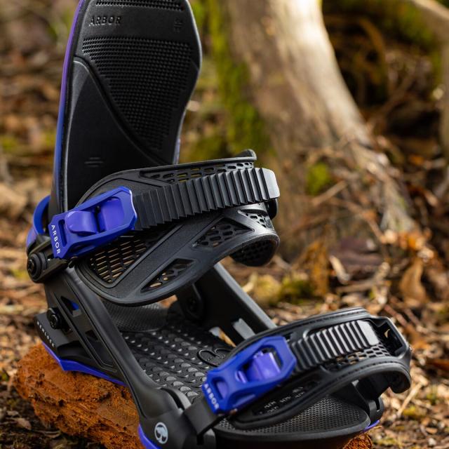 取寄) アーバー ヘムロック スノーボード バインディング - 2024 Arbor