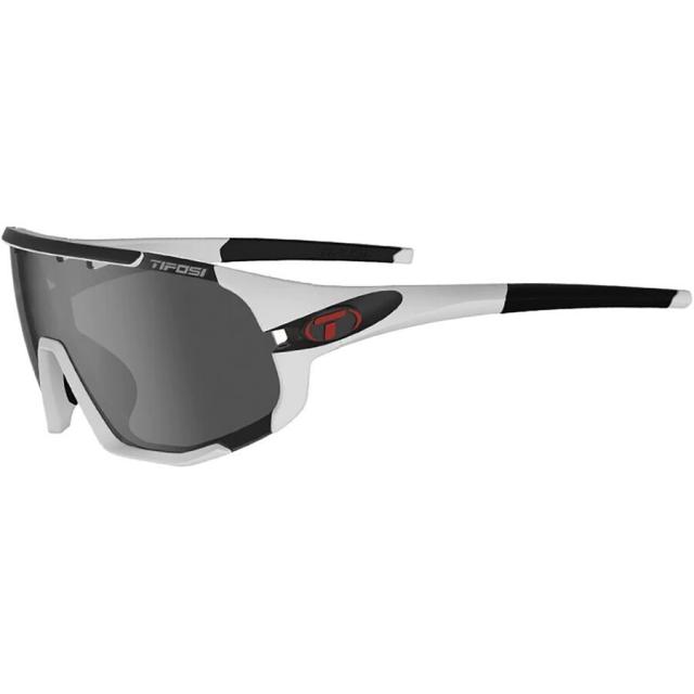 (取寄) ティフォージ オプティクス スレッジ サングラス Tifosi Optics Sledge Sunglasses Matte White/Smoke/AC Red/Clearの通販は