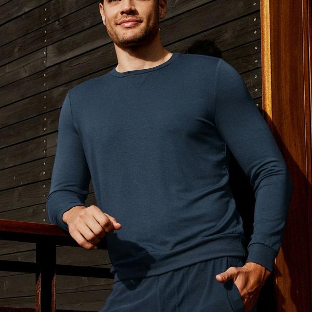 (取寄) ビヨンドヨガ メンズ オルウェイズ ビヨンド プルオーバー クルー スウェットシャツ - メンズ Beyond Yoga men Always Beyond Pullover Crew Sweatshirt - Men's Nocturnal Navyの通販は