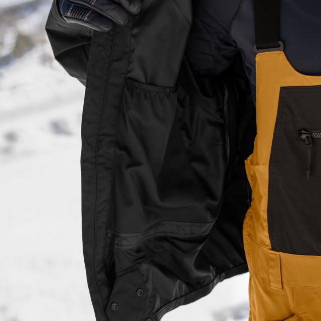 取寄) アルマダ レディース エルヴィ 2l シェル ジャケット