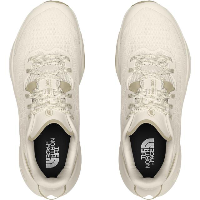 (取寄) ノースフェイス レディース アルタメサ 300 トレイル ランニング シューズ - ウィメンズ The North Face women Altamesa 300 Trail Running Shoe - Women's White Dune/White Duneの通販は