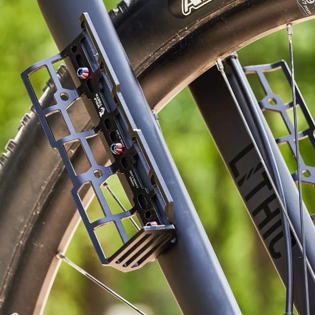 Arundelアランデル Mandible ボトルケージ ボトルケージセット