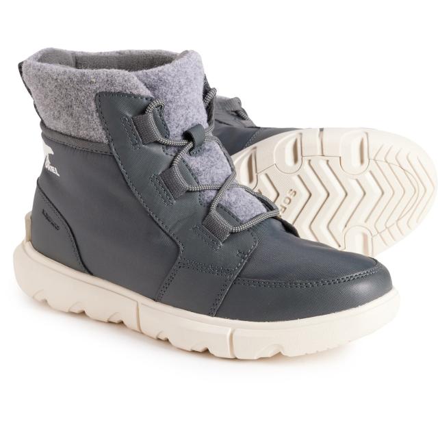 (取寄) ソレル レディース エクスプローラ ネクスト カーニバル フェルト ブーツ Sorel women Explorer Next Carnival Felt Boots (For Women) Grill, Chalkの通販は 13,525円