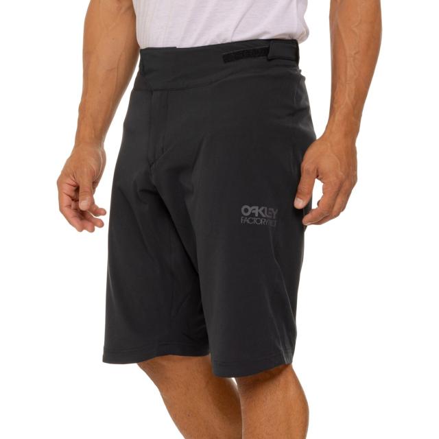 (取寄) オークリー ファクトリー パイロット ライト ショーツ Oakley Factory Pilot Lite Shorts  Blackout