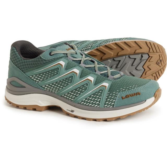 (取寄) ローバー メンズ メイド イン ヨーロッパ マドックス トレイル シューズ Lowa men Made in Europe Maddox Trail Shoes (For Men)  Conifer/Gum