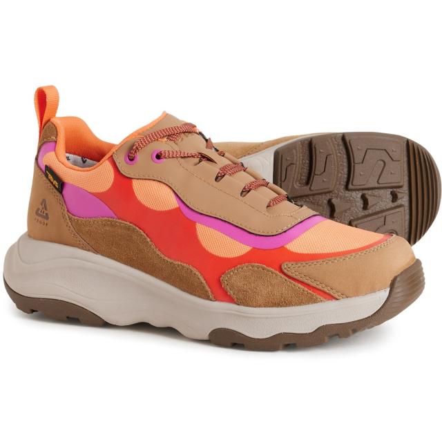 (取寄) テバ レディース ゲオトレッカ ラピッド ロウ ハイキング シューズ Teva women Geotrecca RAPID Low Hiking Shoes (For Women)  Honey Brown/Coral Rose