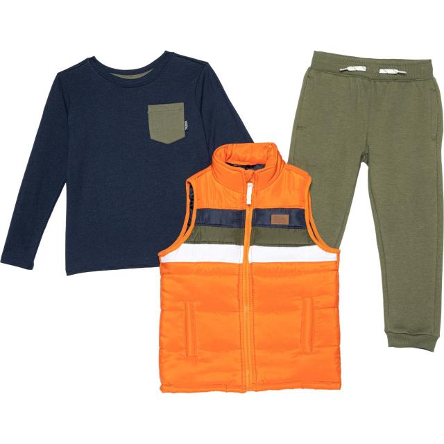 (取寄) エディーバウアー リトル ボーイズ インサレーテッド ベスト, ポケット T-シャツ アンド フリース ジョガーズ セット - ロング スリーブ Eddie Bauer Little Boys Insulated Vest, Pocket T-Shirt and Fleece Joggers Set - Long Sleeve  Oliveの通販は