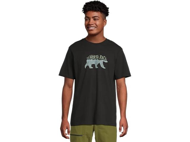 (取寄) ノースフェイス メンズ エボリューション TNF ベアー ショート スリーブ ティー グラフィック The North Face men Evolution TNF Bear Short Sleeve Tee Graphic TNF Black