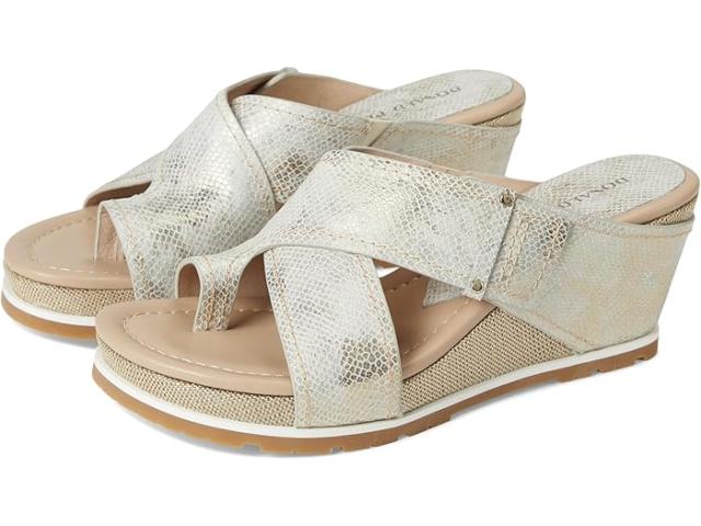 (取寄) ドナルドプリナー レディース イリニ Donald Pliner women Irini Light Bronze