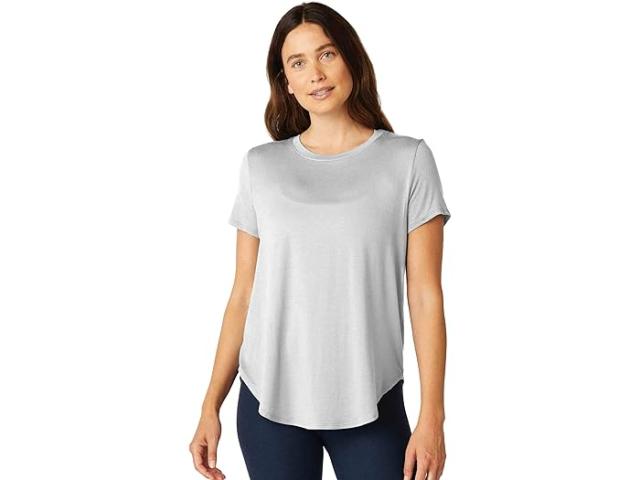 (取寄) ビヨンドヨガ レディース フェザーウェイト オン ザ ダウン ロー ティー Beyond Yoga women Featherweight On The Down Low Tee Silver Mist