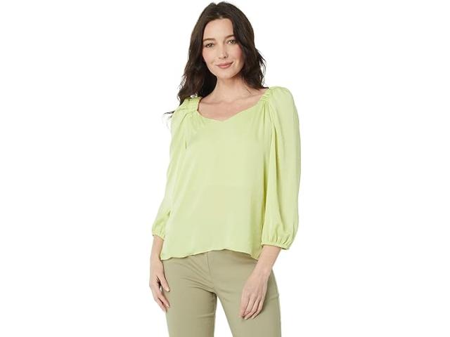 (取寄) ヴィンスカムート レディース 3/4 スリーブ リュック ショルダー V-ネック ランプル Vince Camuto women 3/4 Sleeve Ruch Shoulder V-Neck Rumple Lilly Greenの通販は