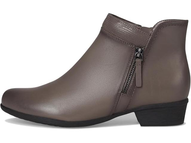 (取寄) ロックポート レディース カーリー ブーティ Rockport women Rockport Carly Bootie Grey Leatherの通販は