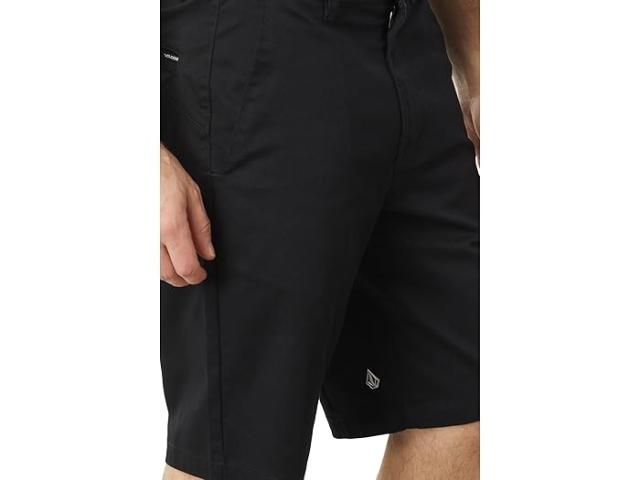 (取寄) ボルコム メンズ フリッキン モダン ストレッチ 21 チノ ショーツ Volcom men Volcom Frickin Modern Stretch 21" Chino Shorts Black 3の通販は