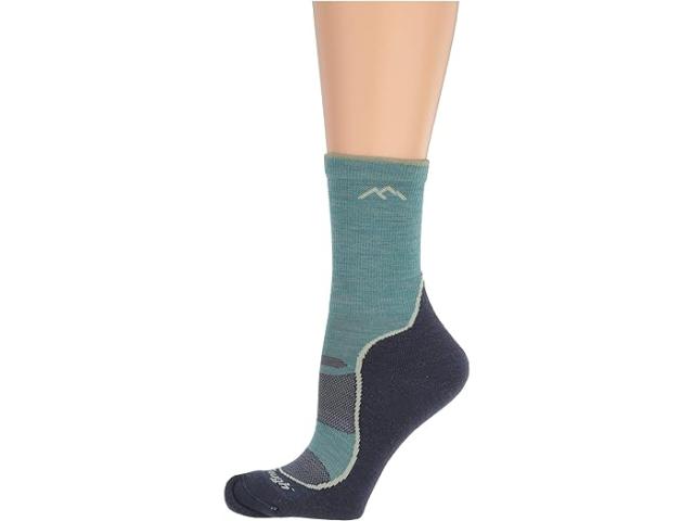 (取寄) ダーンタフバーモント レディース ライト ハイカー ミクロ クルー ライト クッション Darn Tough Vermont women Darn Tough Vermont Light Hiker Micro Crew Light Cushion Aquaの通販は 7,754円