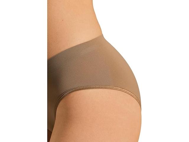 (取寄) ハンロ レディース タッチ フィーリング ハイ-カット ブリーフ Hanro women Hanro Touch Feeling Hi-Cut Brief Walnut_2