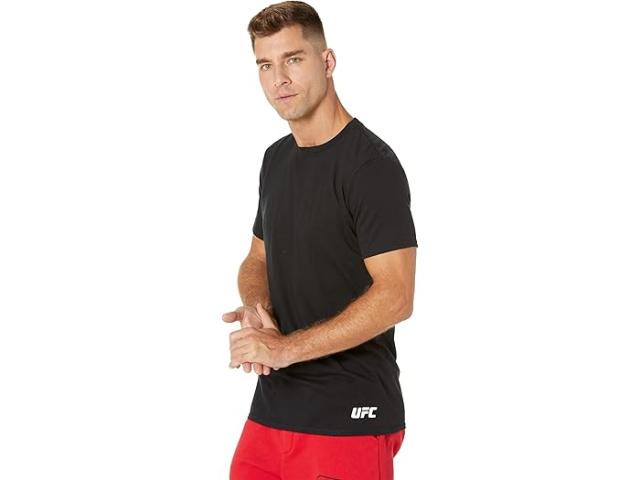 (取寄) ユーエフシー メンズ ベーシック 3-パック クルー ネック ティー UFC men Basic 3-Pack Crew Neck Tee Blackの通販は