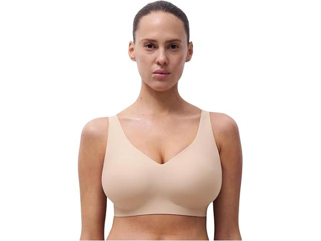 (取寄) シャンテル レディース ソフト ストレッチ V-ネック ワイヤレス サポート ブラ Chantelle women Soft Stretch V-Neck Wireless Support Bra Nude Blush