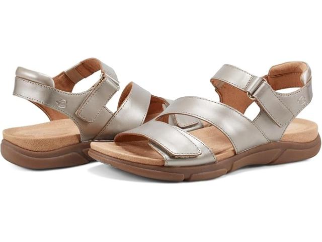 (取寄) イージースピリット レディース マヴィー Easy Spirit women Easy Spirit Mavey Gold Leather