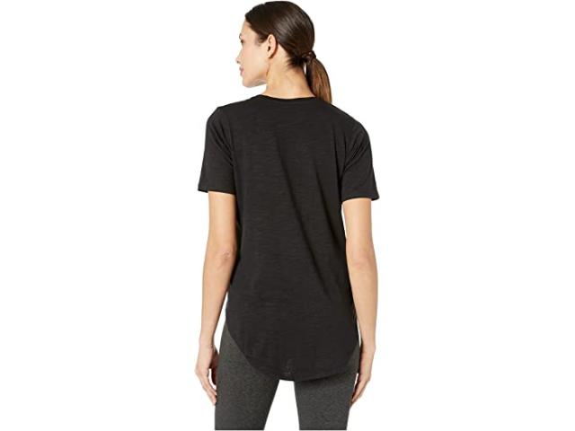 (取寄) TASC パフォーマンス レディース ロングライン ティー tasc Performance women  Longline Tee Black Slubの通販は