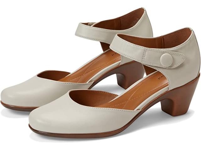 (取寄) イージースピリット レディース クラリス Easy Spirit women Easy Spirit Clarice Ivory