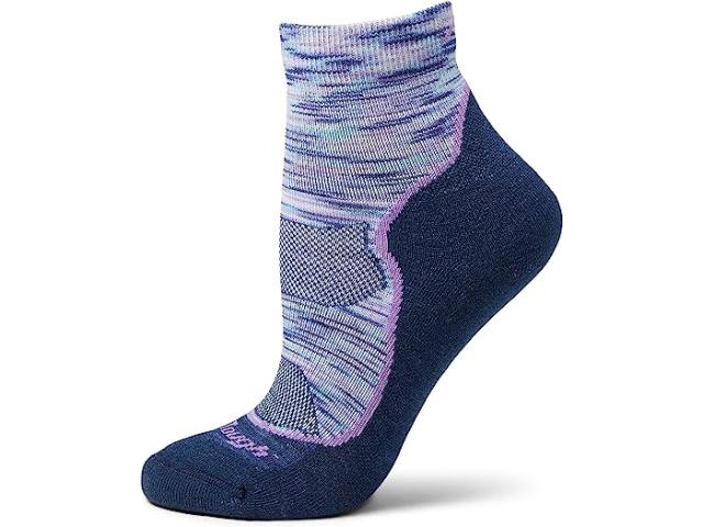 (取寄) ダーンタフバーモント レディース ライト ハイカー 1/4 ライトウェイト ウィズ クッション Darn Tough Vermont women Darn Tough Vermont Light Hiker 1/4 Lightweight with Cushion Cosmic Purple