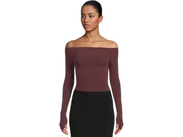 (取寄) コマンドー レディース バレエ オフ-ショルダー ボディスーツ ウィズ サム ホール Commando women Ballet Off-shoulder Bodysuit With Thumb Hole Raisin