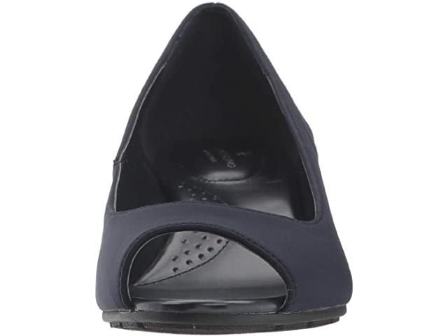 (取寄) バンドリーノ レディース チャンドラ Bandolino women  Candra Navy Lycraの通販は