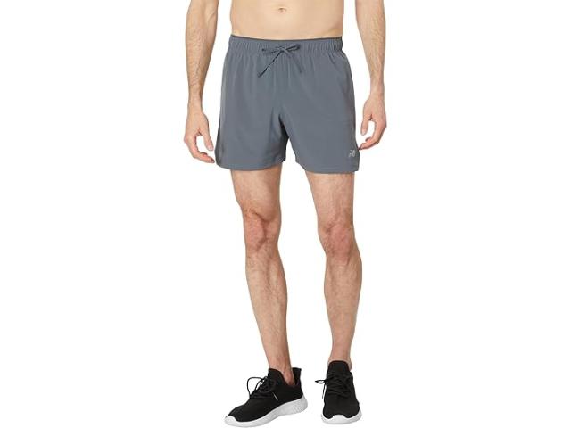 (取寄) ニューバランス メンズ RC シームレス ショーツ 5 New Balance men New Balance RC Seamless Shorts 5" Graphiteの通販は 16,014円