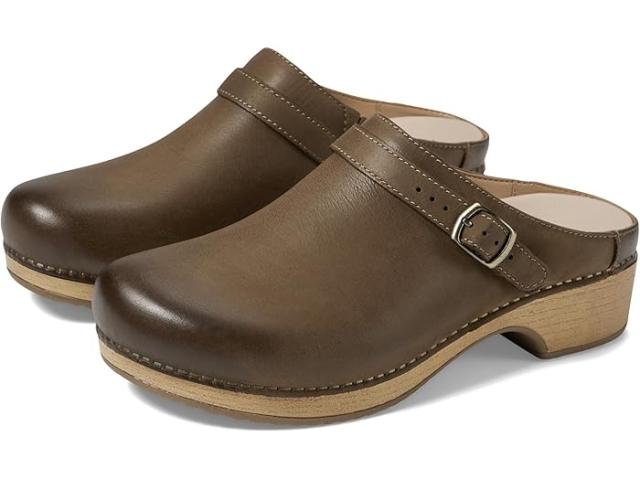 (取寄) ダンスコ レディース ベリー クロッグ Dansko women Berry Clog Mushroom Burnished Nubuck