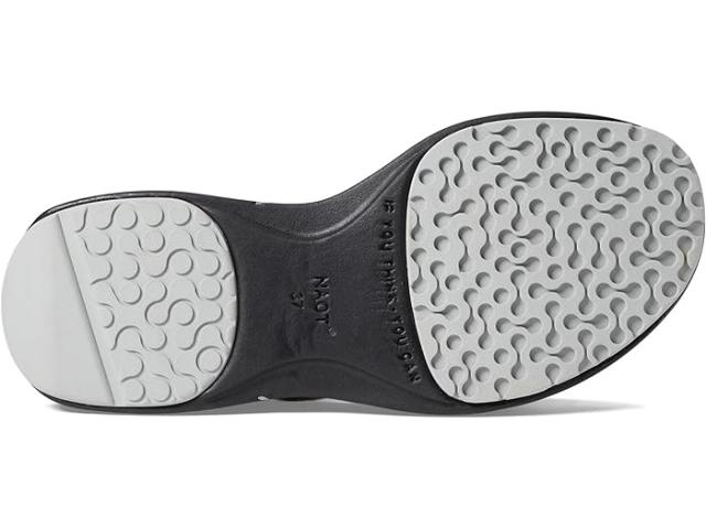 (取寄) ナオト レディース ベスタ Naot women Naot Vesta Soft White Leatherの通販は