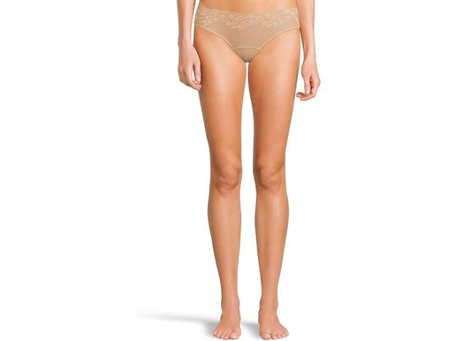 (取寄) コマンドー レディース ダブル テイク レース トングス Commando women Double Take Lace Thongs Beige