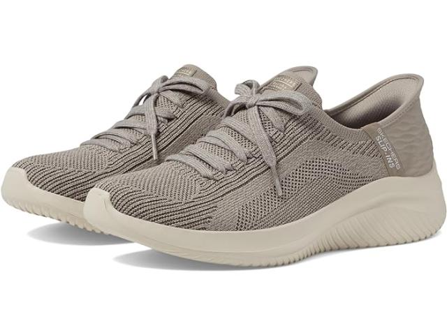 (取寄) スケッチャーズ レディース マーサ スチュワート - ウルトラ フレックス 3.0 - デイ ライト ハンズ フリー スリップ-インス SKECHERS women SKECHERS Martha Stewart - Ultra Flex 3.0 - Day Light Hands Free Slip-Ins Taupe