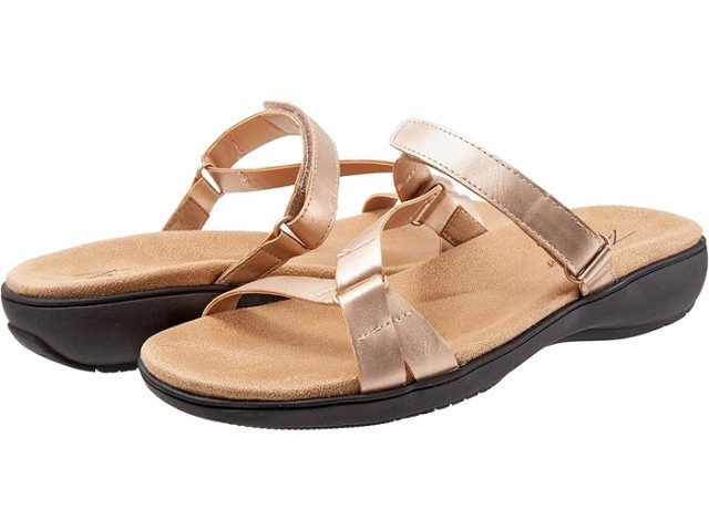 (取寄) トロッターズ レディース ラジャ Trotters women Raja Champagne Metallicの通販は 23,153円