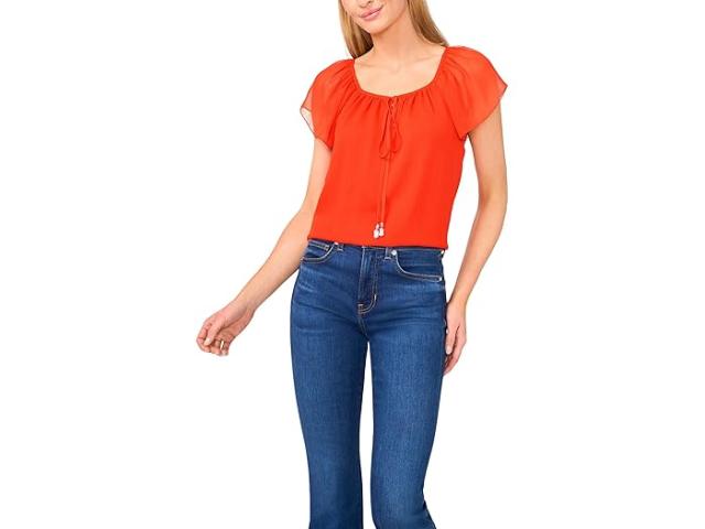 (取寄) シーシー レディース ラウンド ネックライン フラッター Slv トップ CeCe women Round Neckline Flutter Slv Top Fiery Red