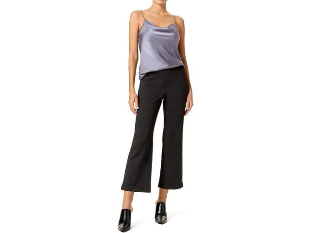 (取寄) ヒュー レディース テクスチャー ポンテ クロップド フレア パンツ HUE women Textured Ponte Cropped Flare Pants Blackの通販は 15,030円