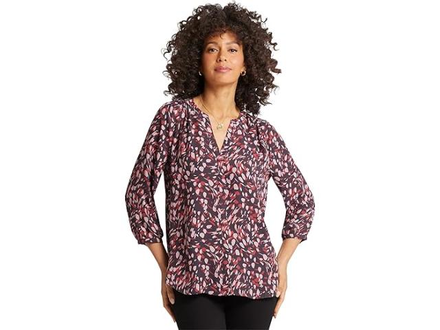 (取寄) エヌワイディージェイ レディース ピンタック ブラウザ NYDJ women NYDJ Pintuck Blouse Perla Plumの通販は