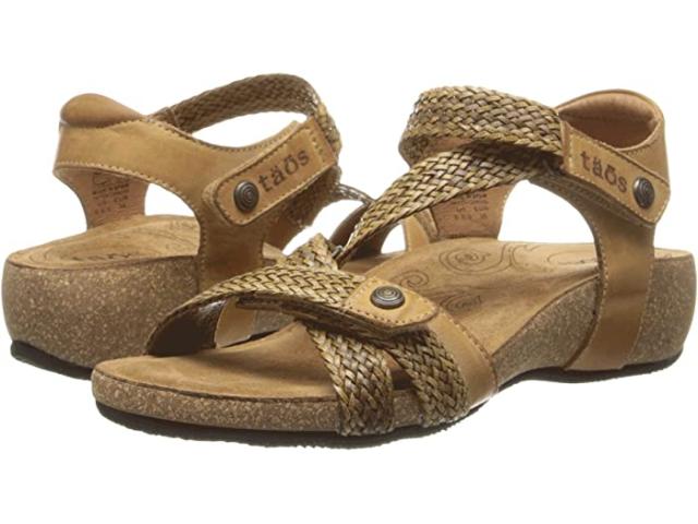 (取寄) タオス フットウェア レディース トゥルーリ Taos Footwear women  Trulie Camel