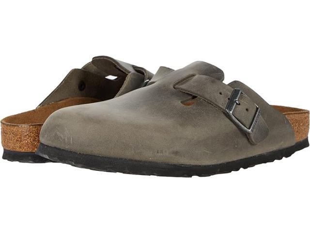 (取寄) ビルケンシュトック ボストン ソフト フットベッド - オイルド レザー (ユニセックス) Birkenstock Birkenstock Boston Soft Footbed - Oiled Leather (Unisex) Iron Oiled Leatherの通販は