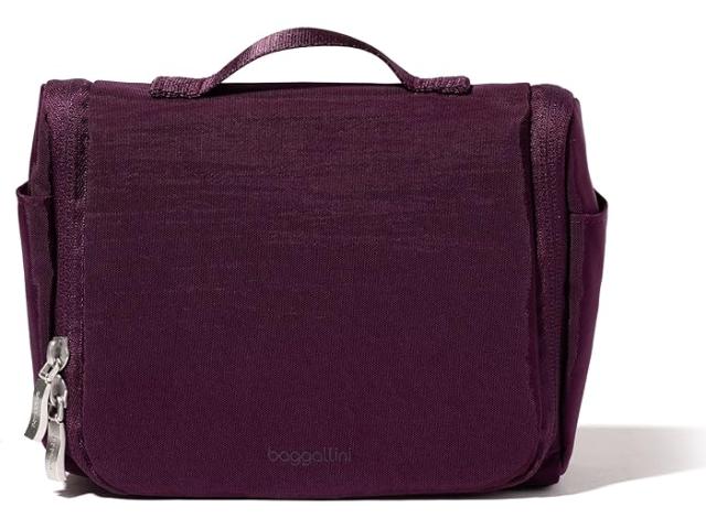 (取寄) バッガリーニ レディース スモール トイレタリー キット Baggallini women Baggallini Small Toiletry Kit Mulberryの通販は