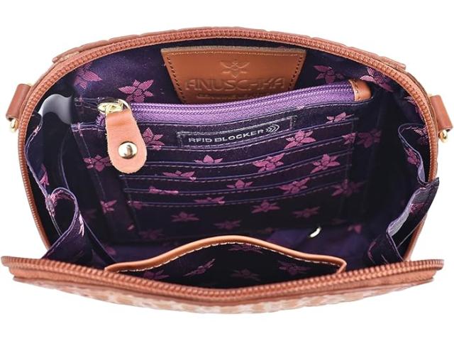 (取寄) アヌシュカ レディース 668 ジップ アラウンド トラベル オーガナザー Anuschka women Anuschka 668 Zip Around Travel Organizer Croc Embossed Caramel
