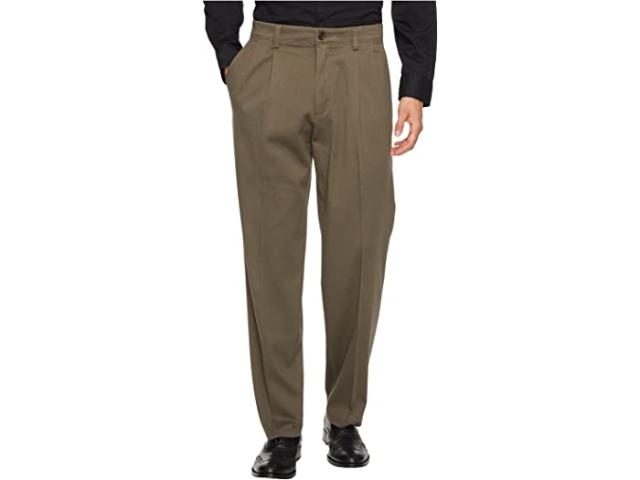 (取寄) ドッカーズ メンズ イージー カーキ D3 クラシック フィット プリーツ パンツ Dockers men  Easy Khaki D3 Classic Fit Pleated Pの通販は